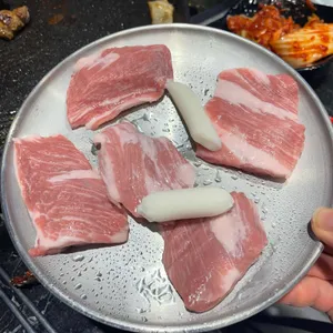 선사솥뚜껑삼겹살 사진