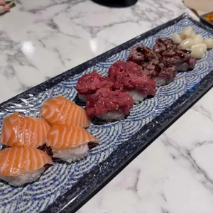 육회바른연어 사진