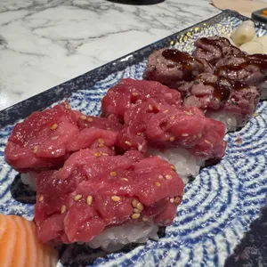 육회바른연어 사진