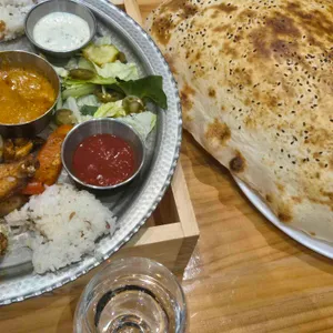 케르반 사진
