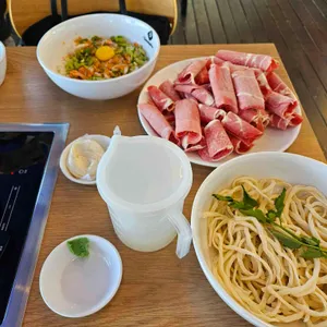 등촌샤브칼국수 사진