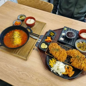 쑝쑝돈까스 사진