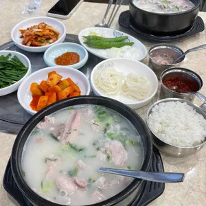 의창돼지국밥 사진