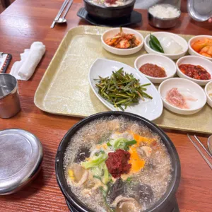 황토국밥 사진