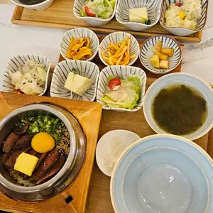 밥잘먹는예쁜사람 사진