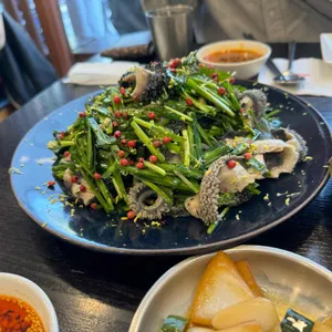 윤밀원 사진