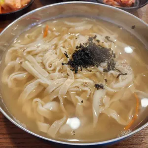 서현이네손칼국수 사진