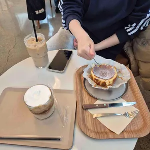카페 디thee 사진