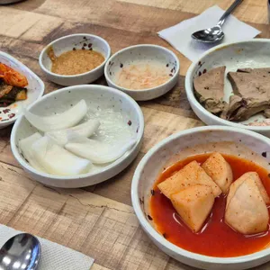 탑골순대국 사진