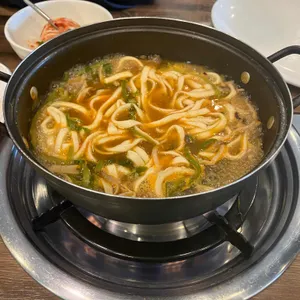 홍두깨샤브칼국수 사진