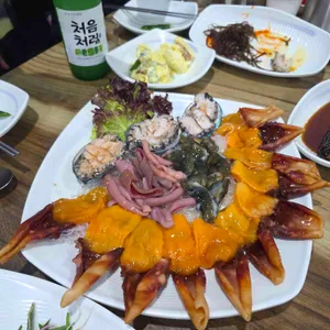 목포항회세꼬시 사진