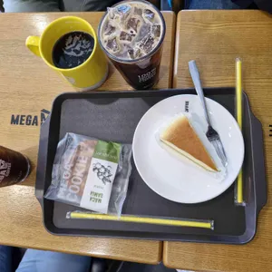 메가커피 사진