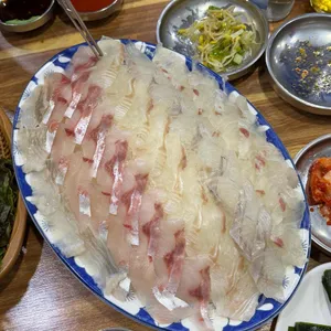 모살물 사진
