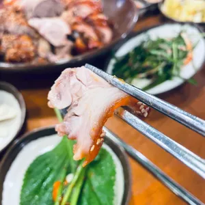 가장맛있는족발 사진