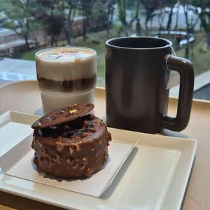 타임투비 사진