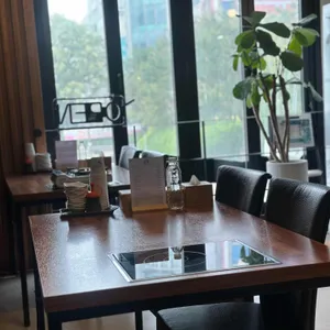 어반 리뷰 사진