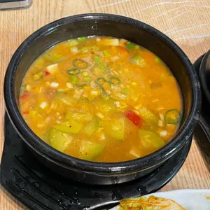 금강산우렁쌈밥 사진