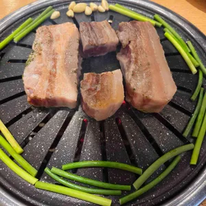 맛있는고기에솜씨를더하다 사진