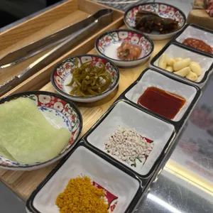 뒷돈상회 사진