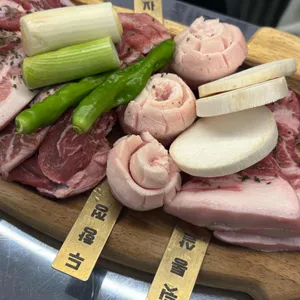 뒷돈상회 사진