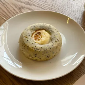 인텔리젠시아 사진