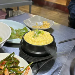 연기나는굴뚝 사진
