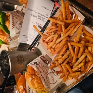바스버거 사진