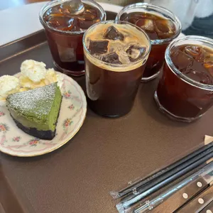 발루토 오목눈이 사진