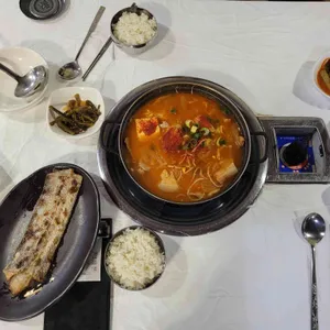 서동생선가김치찌개 사진