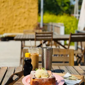 일랑일랑카페 사진