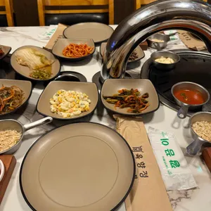 육향정 사진