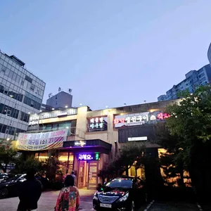 멸치부터 고래까지 리뷰 사진