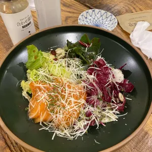 연어로만 사진