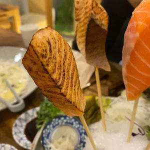 연어로만 사진