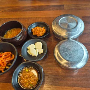 꽃피우는기와보쌈 사진