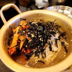 돈꼭집 사진