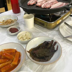 다전우렁쌈밥 사진