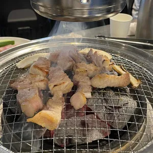 반지하 사진
