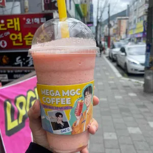 메가커피 사진