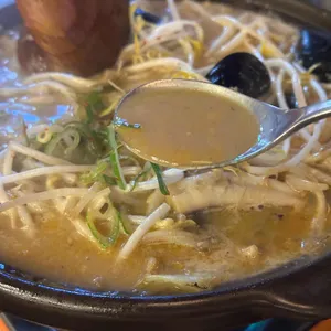 만지 사진