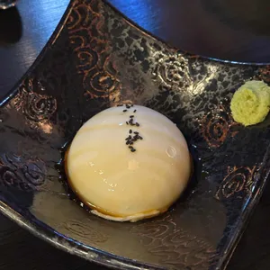 만지 사진