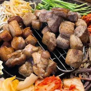 신중돈 사진