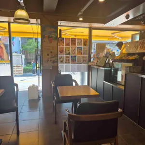 컴포즈커피 리뷰 사진