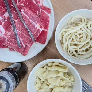 등촌샤브칼국수 사진