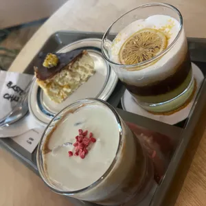 바스투체어 사진