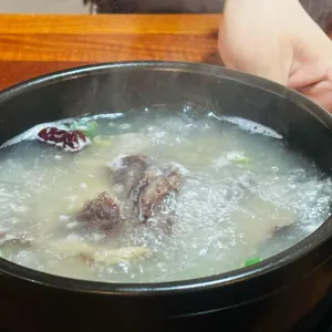 고향소갈비찜 소갈비탕 사진