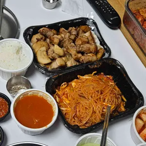 쫄면주는삼겹본능 사진