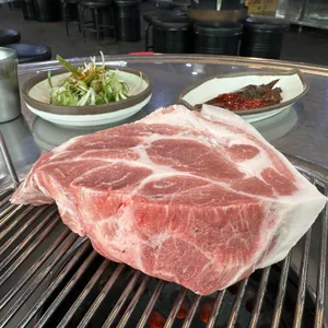 돈사돈 사진