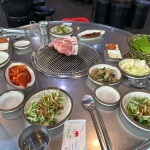 돈사돈 사진