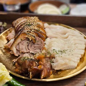 시민족발 사진